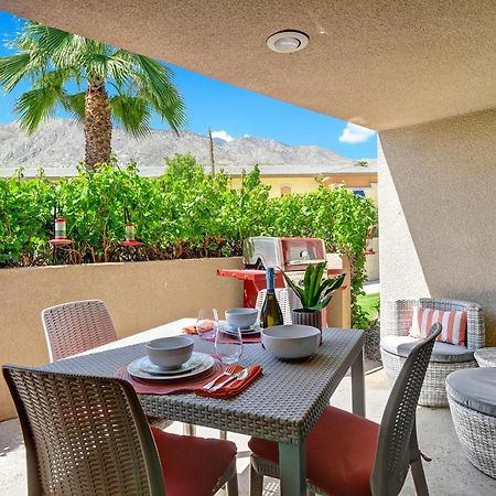 Modern Plaza Villas Oasis Palm Springs Buitenkant foto